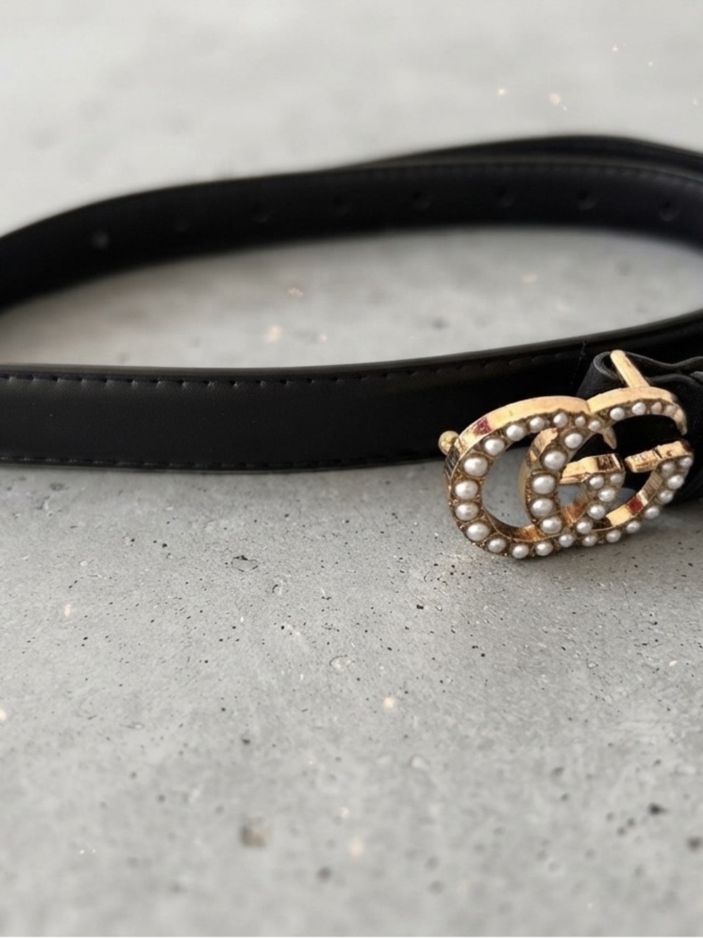Pearl-Accented Black Leather Belt with Gold Double-Loop Buckle
